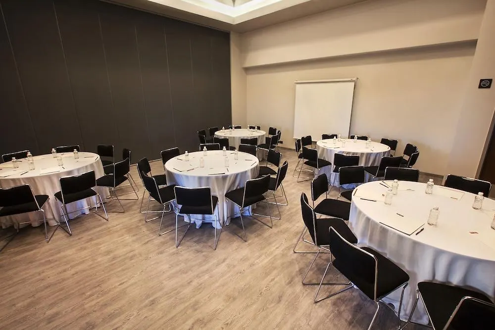 City Express Plus By Marriott Cabo San Lucas Hotel