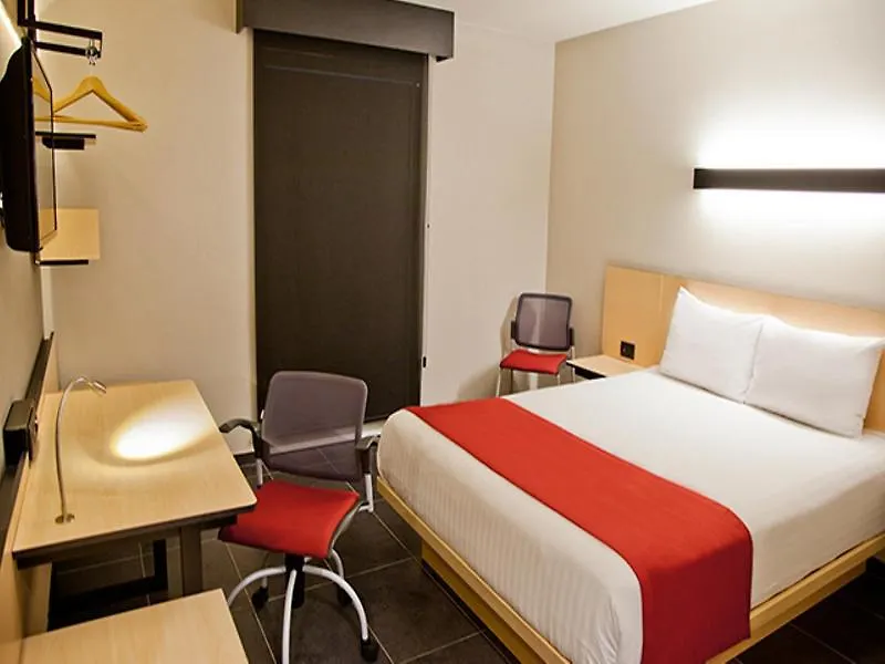 Hotel City Express Plus By Marriott Cabo San Lucas
