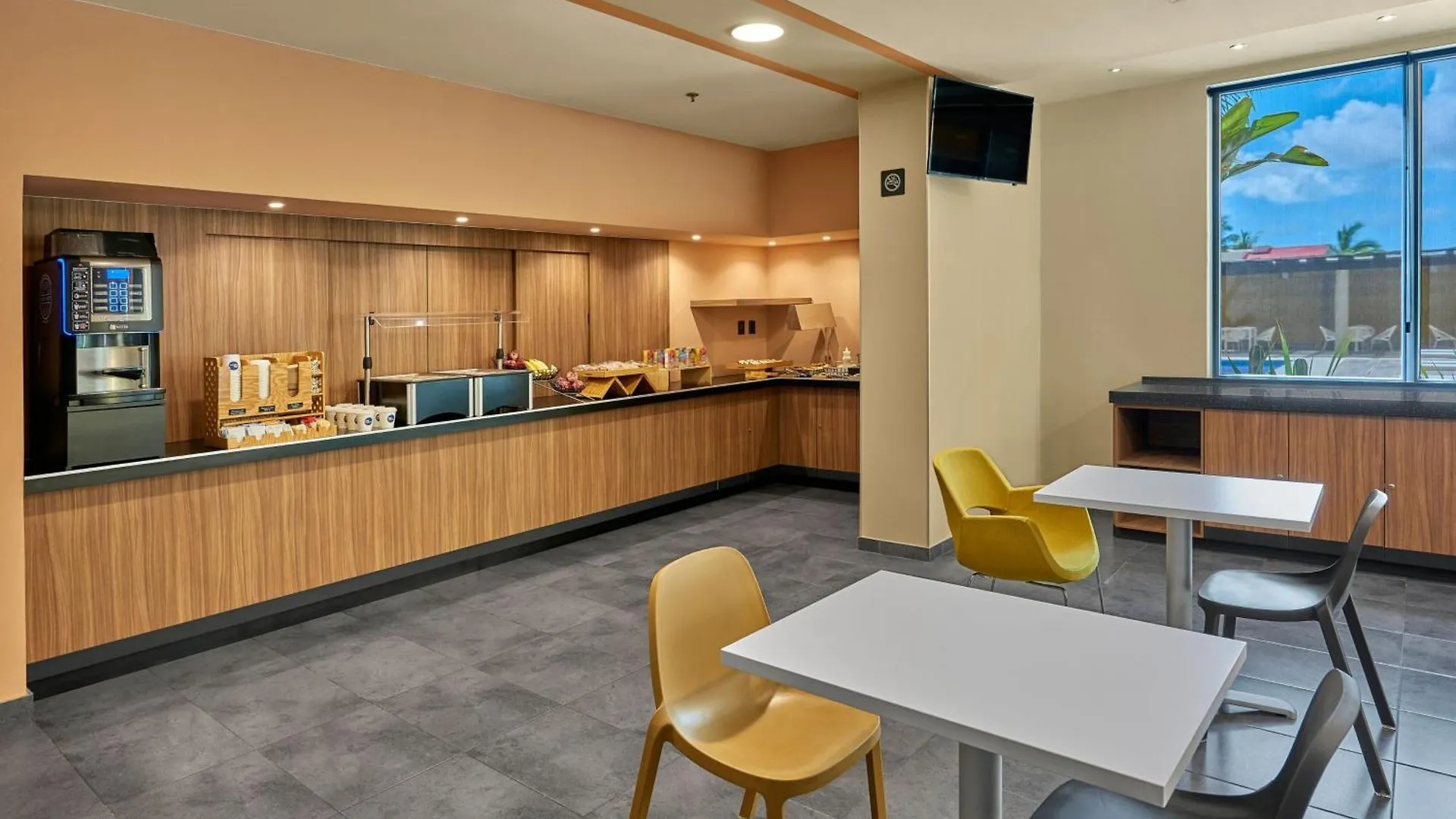 City Express Plus By Marriott Cabo San Lucas 4*,